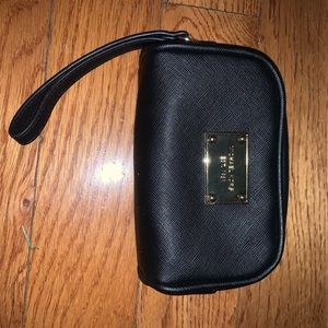 NWOT Michael Korda Wristlet